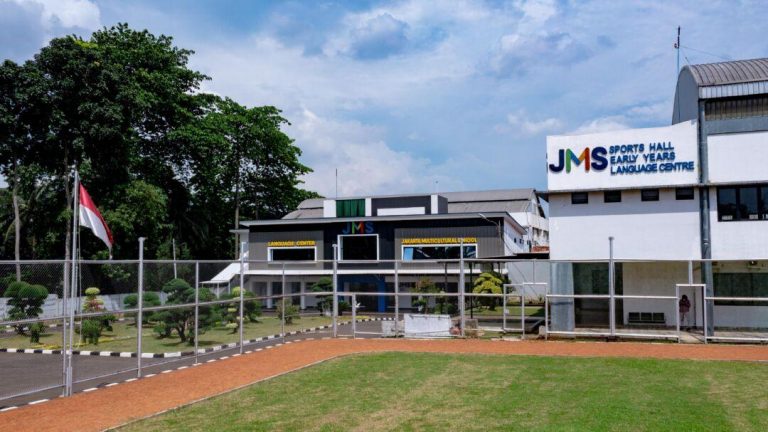 jakarta international school