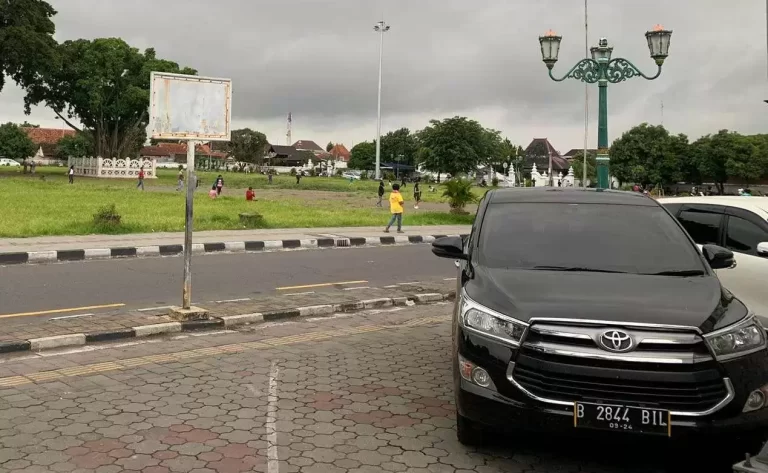 keunggulan sewa mobil Jogja