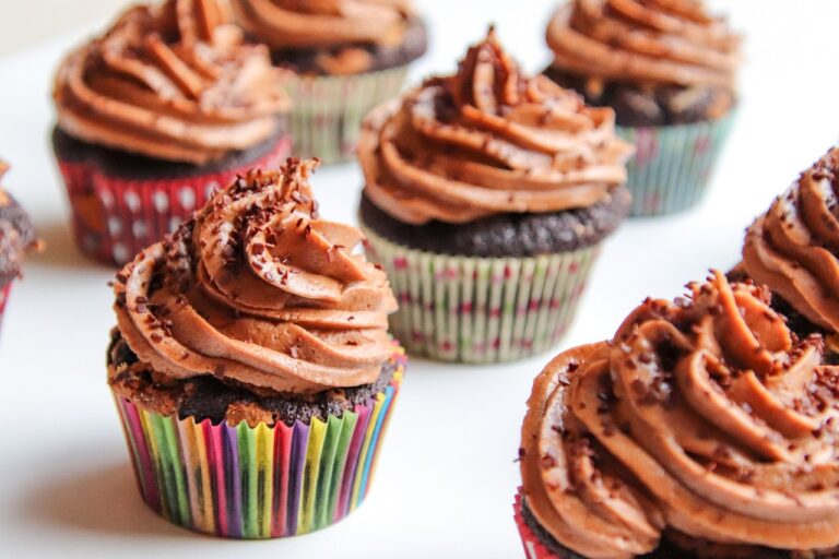membuat cupcake