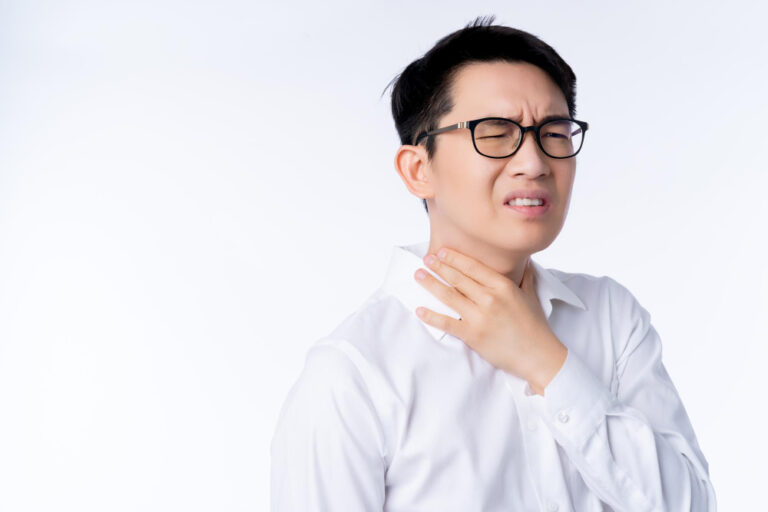 mengatasi sakit tenggorokan