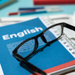 manfaat les bahasa Inggris
