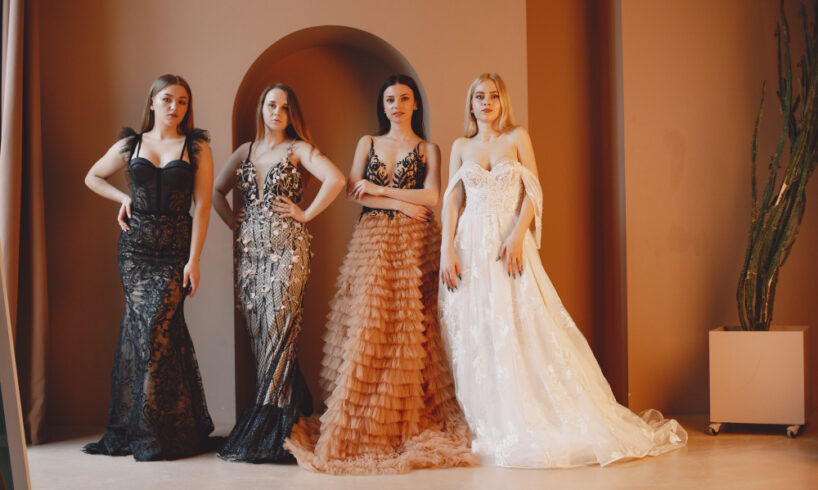 dress pesta