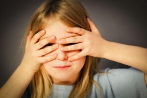 Mengelola emosi anak